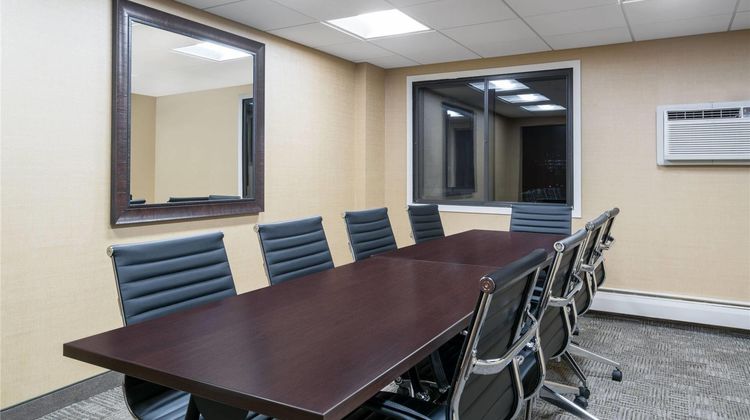 Ramada Minneapolis/Golden Valley Meeting