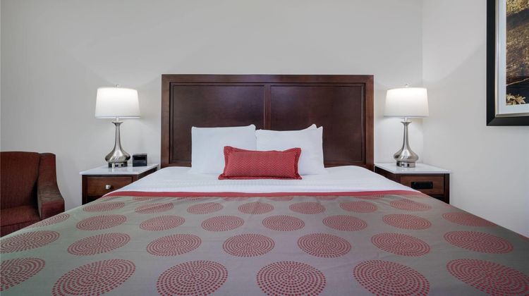 Ramada Minneapolis/Golden Valley Room