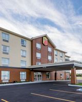 Super 8 Mont Laurier