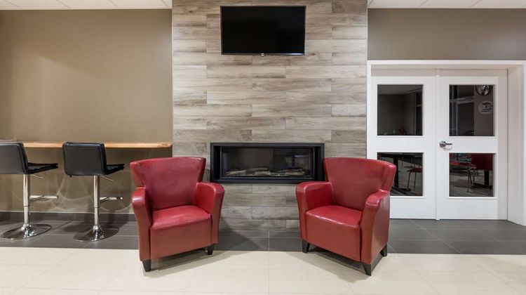 Super 8 Mont Laurier Lobby