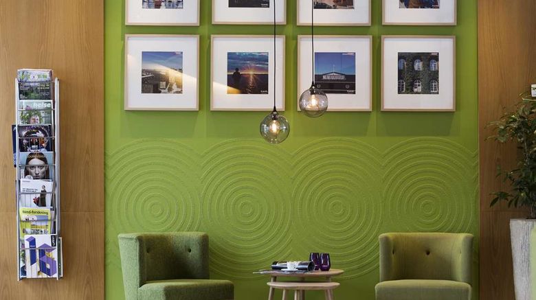 <b>Scandic Aalborg City Lobby</b>. Images powered by <a href="https://iceportal.shijigroup.com/" title="IcePortal" target="_blank">IcePortal</a>.
