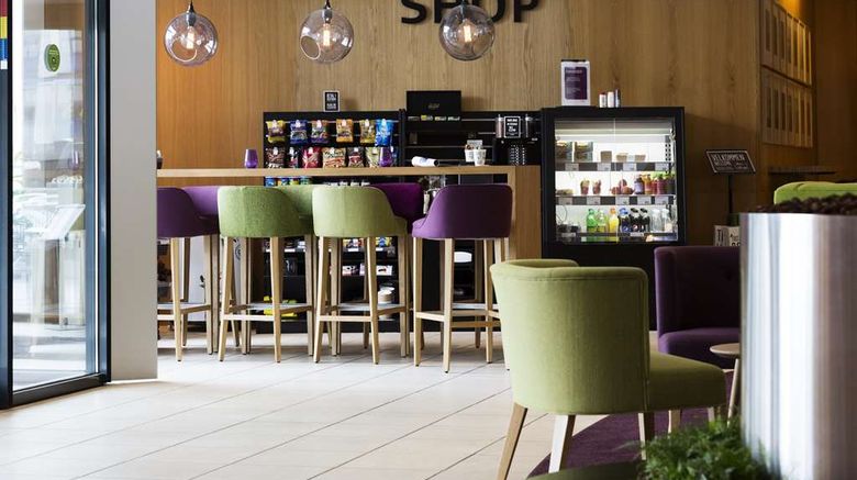 <b>Scandic Aalborg City Lobby</b>. Images powered by <a href="https://iceportal.shijigroup.com/" title="IcePortal" target="_blank">IcePortal</a>.