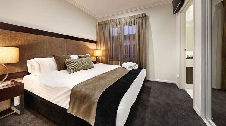 Attika Hotel Room