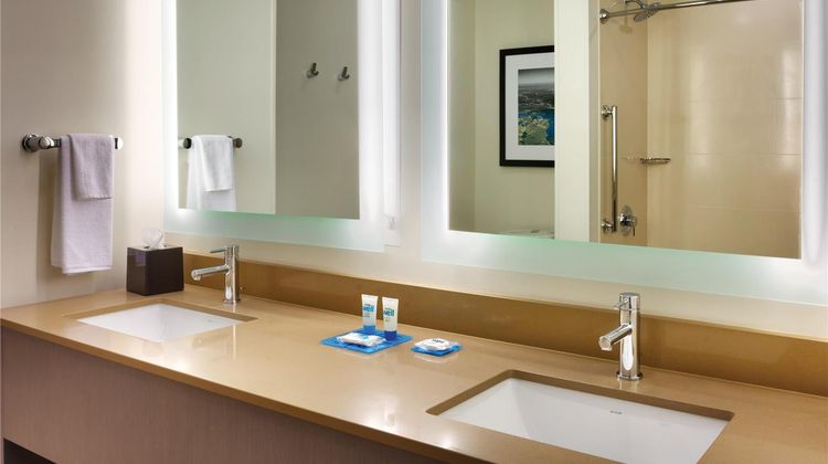 Hyatt House at Anaheim Resort/Conv Ctr Room