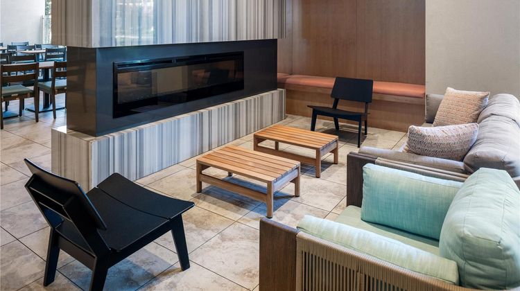 Hyatt House at Anaheim Resort/Conv Ctr Lobby
