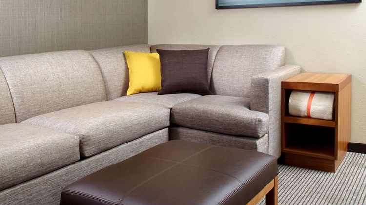Hyatt Place Cleveland/Lyndhurst/Legacy V Room