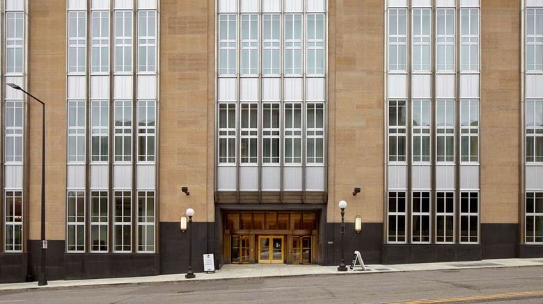 <b>Hyatt Place St. Paul/Downtown Exterior</b>. Images powered by <a href="https://iceportal.shijigroup.com/" title="IcePortal" target="_blank">IcePortal</a>.