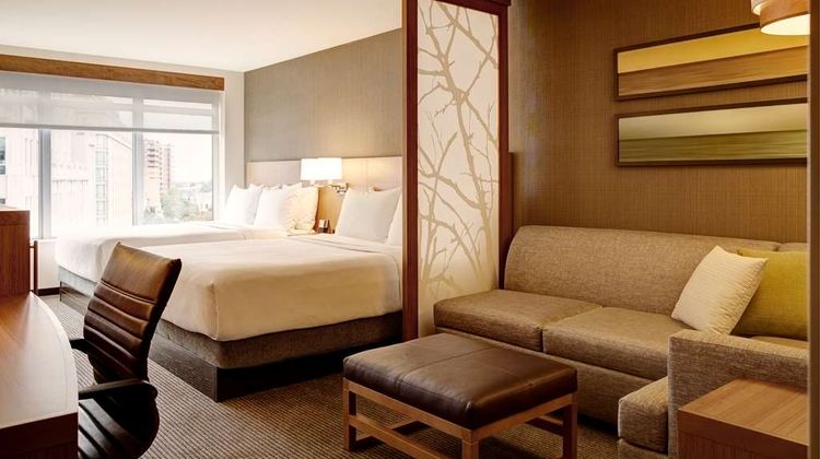 Hyatt Place Arlington Courthouse Plaza Room