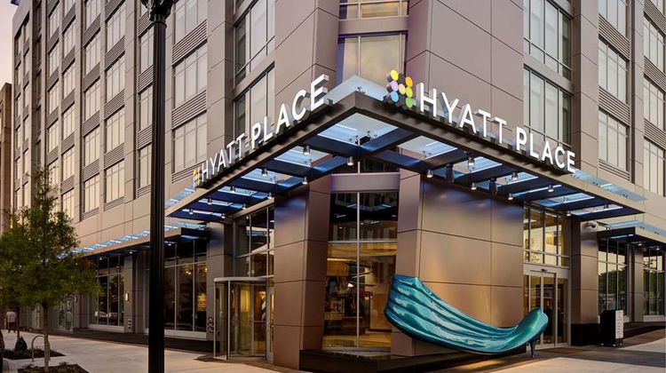 Hyatt Place Arlington Courthouse Plaza Exterior
