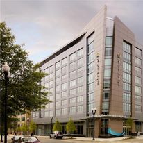 Hyatt Place Arlington Courthouse Plaza