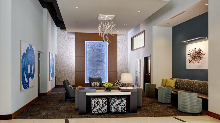 Hyatt Place Arlington Courthouse Plaza Lobby