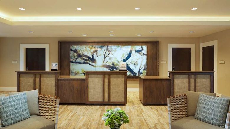 <b>Hilton Grand Vac Club Ocean Oak Resort Lobby</b>. Images powered by <a href="https://iceportal.shijigroup.com/" title="IcePortal" target="_blank">IcePortal</a>.