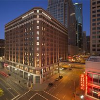 Embassy Suites Minneapolis Downtown