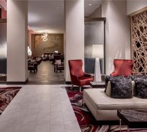 Embassy Suites Minneapolis Downtown Lobby