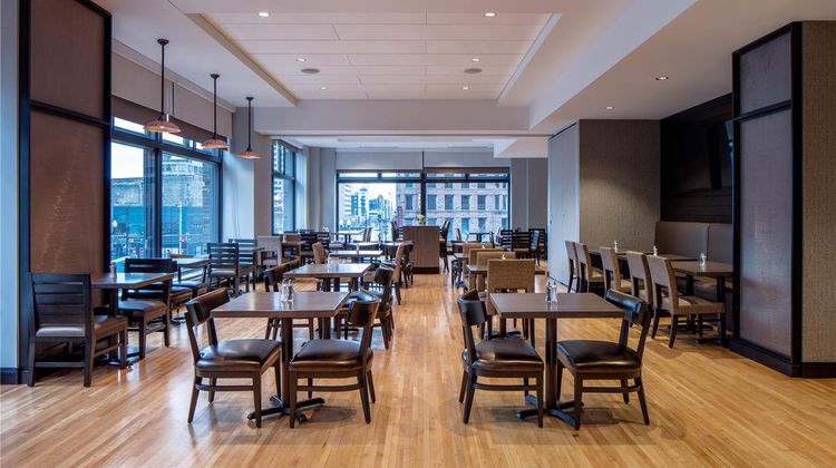 Embassy Suites Minneapolis Downtown Restaurant