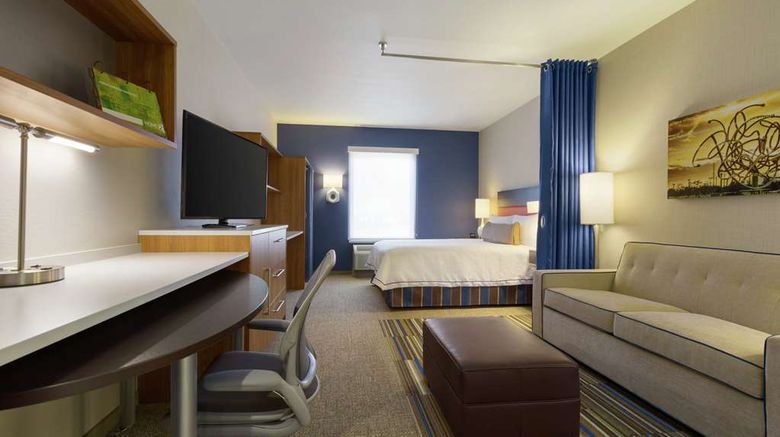 <b>Home2 Suites by Hilton Phoenix Chandler Room</b>. Images powered by <a href="https://iceportal.shijigroup.com/" title="IcePortal" target="_blank">IcePortal</a>.