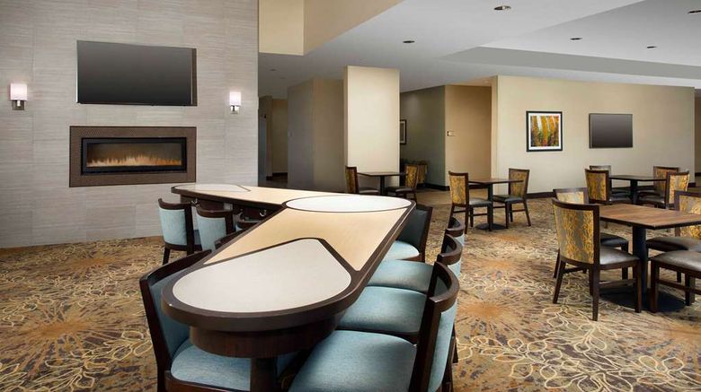 <b>Homewood Suites San Antonio Airport Lobby</b>. Images powered by <a href="https://iceportal.shijigroup.com/" title="IcePortal" target="_blank">IcePortal</a>.