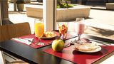 <b>Ibis Rio Porto Atlantico Restaurant</b>. Images powered by <a href="https://iceportal.shijigroup.com/" title="IcePortal" target="_blank">IcePortal</a>.