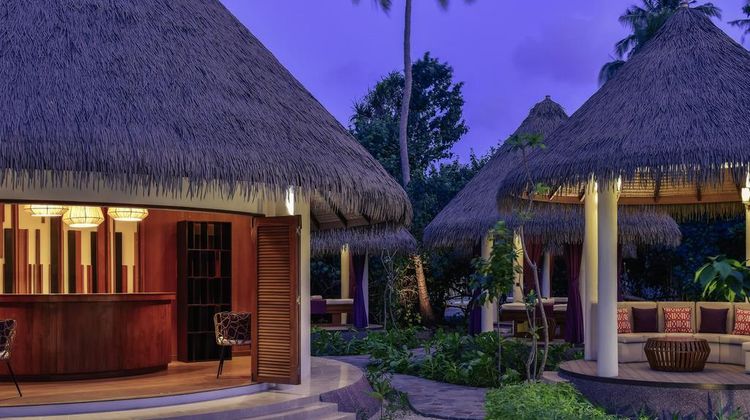 Mercure Maldives Kooddoo Resort Spa