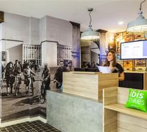 Ibis Styles Paris Clichy Exterior