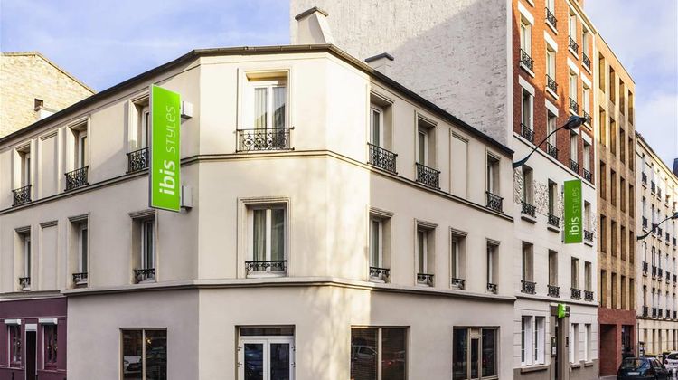 Ibis Styles Paris Clichy Exterior