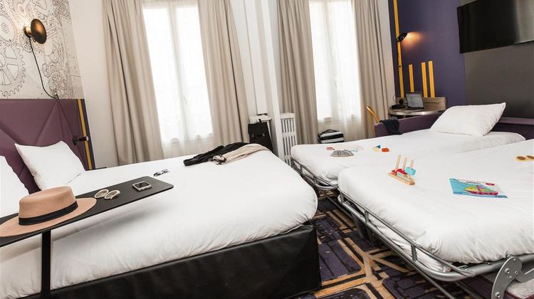 Ibis Styles Paris Clichy Exterior
