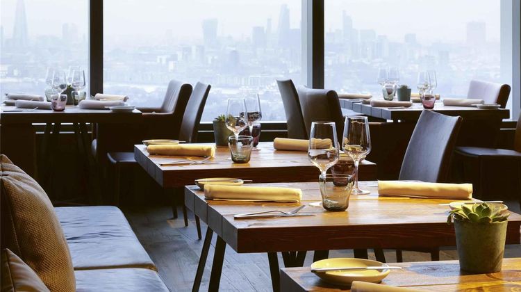 Novotel London Canary Wharf Restaurant