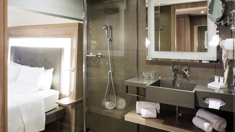 <b>Novotel RJ Porto Atlantico Room</b>. Images powered by <a href="https://iceportal.shijigroup.com/" title="IcePortal" target="_blank">IcePortal</a>.