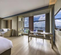 Novotel Shanghai Clover Room