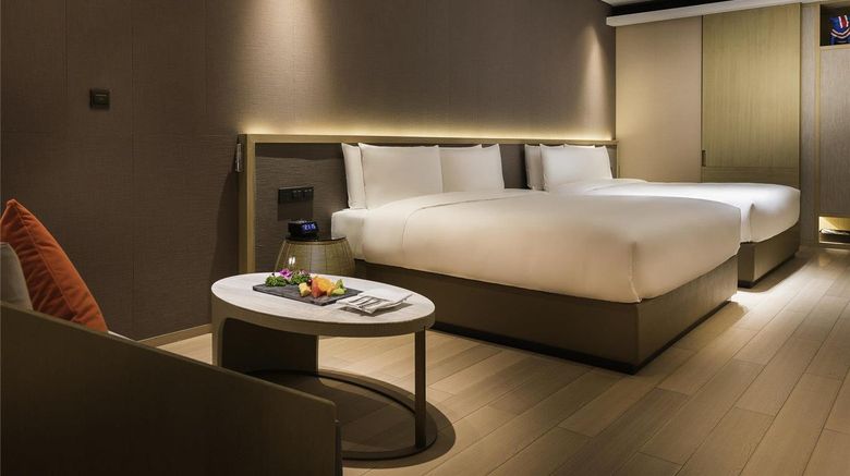 <b>Novotel Shanghai Clover Room</b>. Images powered by <a href="https://iceportal.shijigroup.com/" title="IcePortal" target="_blank">IcePortal</a>.