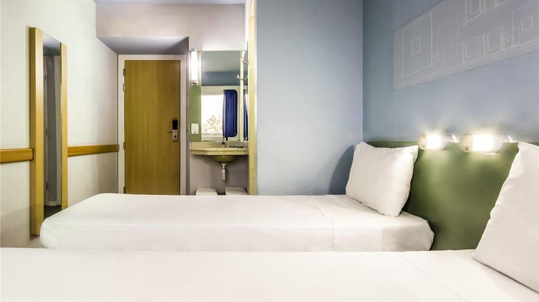 <b>Ibis Budget Araraquara Room</b>. Images powered by <a href="https://iceportal.shijigroup.com/" title="IcePortal" target="_blank">IcePortal</a>.