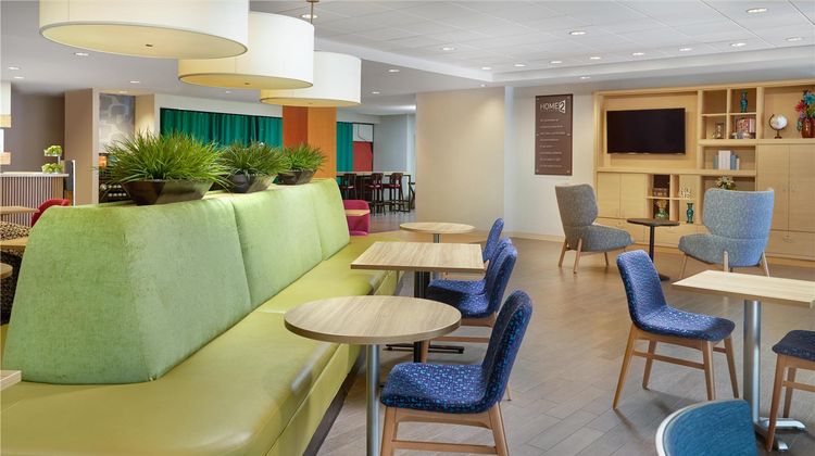 Home2 Suites by Hilton Atlanta Newnan Lobby