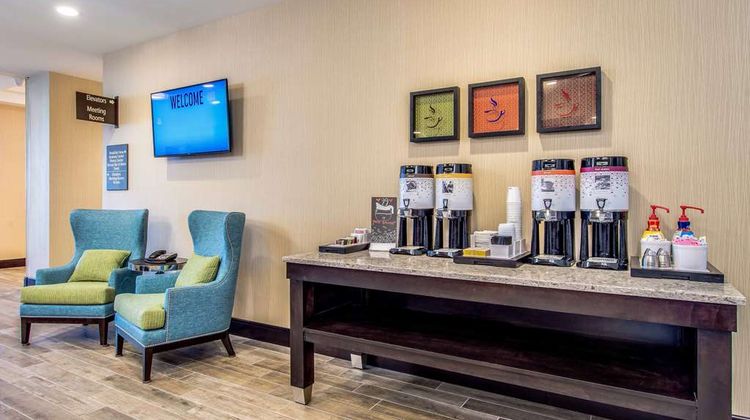 Hampton Inn & Suites Clearwater Beach Restaurant