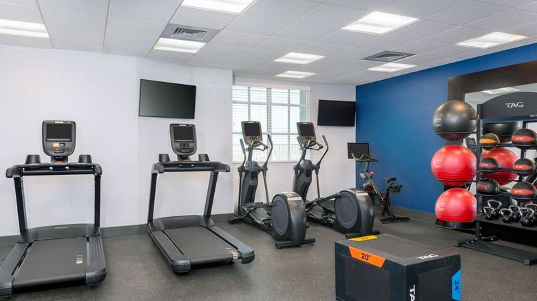 <b>Hampton Inn & Suites Clearwater Beach Health</b>. Images powered by <a href="https://iceportal.shijigroup.com/" title="IcePortal" target="_blank">IcePortal</a>.