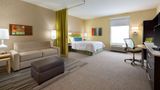 Home2 Suites by Hilton Cincinnati Room