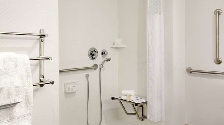 Hampton Inn Penn Yan Room