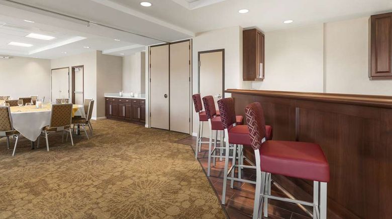 <b>Hampton Inn Penn Yan Meeting</b>. Images powered by <a href="https://iceportal.shijigroup.com/" title="IcePortal" target="_blank">IcePortal</a>.