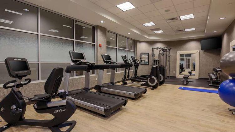 DoubleTree by Hilton Evansville Health