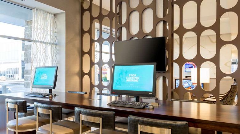 <b>DoubleTree by Hilton Evansville Other</b>. Images powered by <a href="https://iceportal.shijigroup.com/" title="IcePortal" target="_blank">IcePortal</a>.