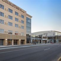 DoubleTree by Hilton Evansville