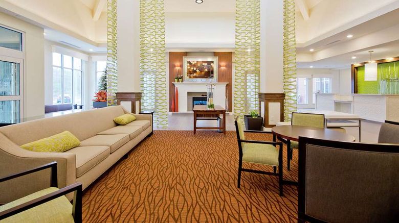 <b>Hilton Garden Inn Martinsburg Lobby</b>. Images powered by <a href="https://iceportal.shijigroup.com/" title="IcePortal" target="_blank">IcePortal</a>.