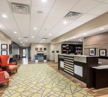 Hampton Inn Oklahoma City Northeast Lobby
