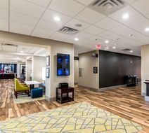 Hampton Inn Oklahoma City Northeast Lobby