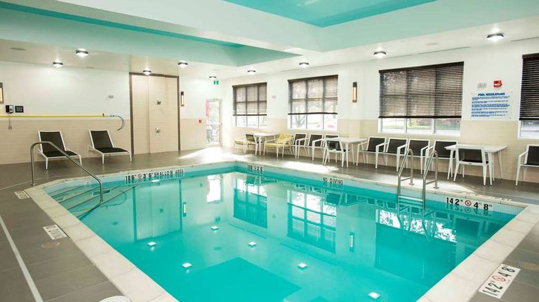 <b>Hampton Inn & Suites Thunder Bay Pool</b>. Images powered by <a href="https://iceportal.shijigroup.com/" title="IcePortal" target="_blank">IcePortal</a>.