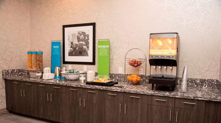 Hampton Inn & Suites Thunder Bay Restaurant