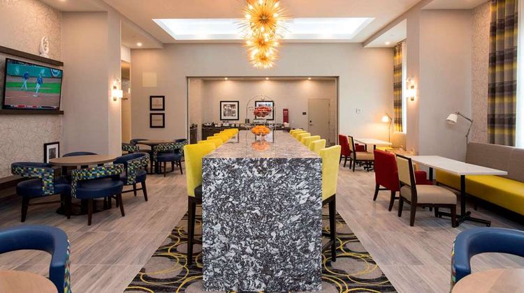 Hampton Inn & Suites Thunder Bay Restaurant