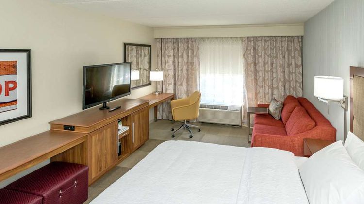 Hampton Inn & Suites Thunder Bay Room