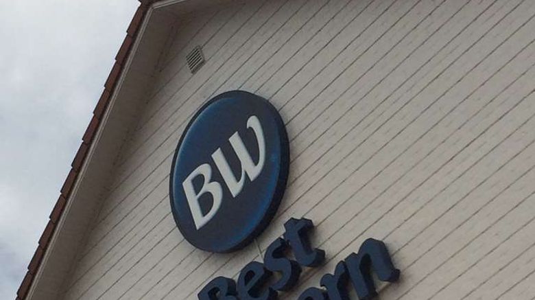 <b>Best Western Hotel Wavre Exterior</b>. Images powered by <a href="https://iceportal.shijigroup.com/" title="IcePortal" target="_blank">IcePortal</a>.