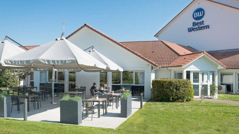 <b>Best Western Hotel Wavre Exterior</b>. Images powered by <a href="https://iceportal.shijigroup.com/" title="IcePortal" target="_blank">IcePortal</a>.