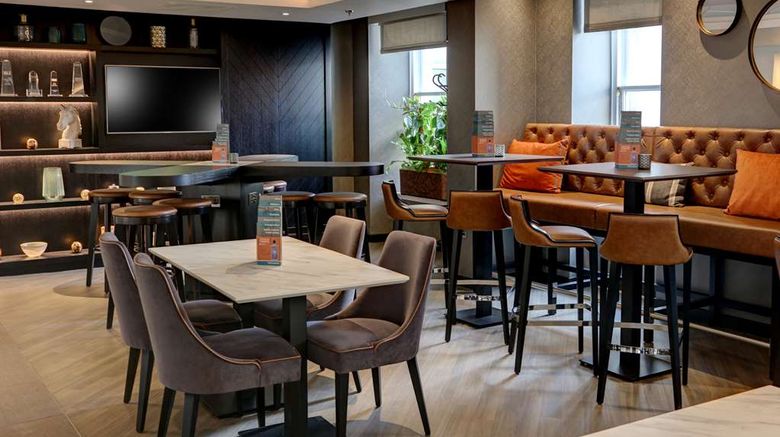 <b>Ten Hill Place, BW Premier Collection Restaurant</b>. Images powered by <a href="https://iceportal.shijigroup.com/" title="IcePortal" target="_blank">IcePortal</a>.